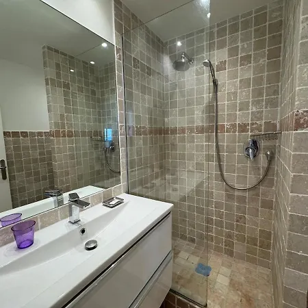 Beautiful 2p With Sea View, Pool, Air-conditioned *